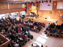 Jubiläumskonferenz auf st. Chrischona 22. - 24. Mai 2015<br>Fotos: Fritz Fankhauser Fankhauser Foto 8825 Hütten